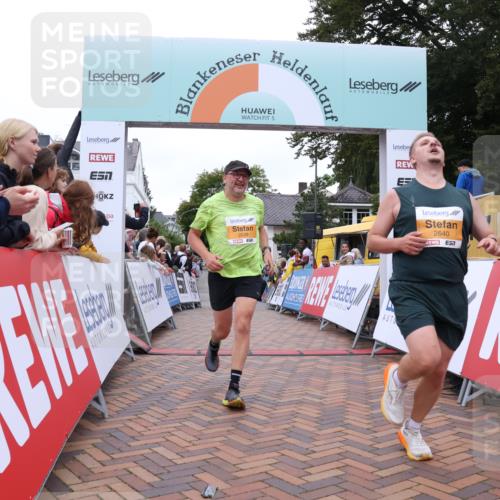30.08.2026 - Blankeneser Heldenlauf Lena Gebhardt http://msf.ph/oto/10053942 30.08.2026 12:05:11 Ziel 2039, 2640, 4382 meine-sportfotos.de
