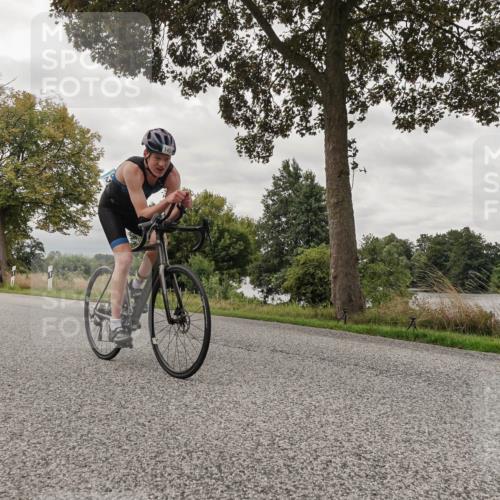 30.08.2026 - Elbe Triathlon Hamburg Michael Burmester http://msf.ph/oto/10053994 30.08.2026 10:56:35 Radfahren 900, 1065, 1233, 1447, 1452 meine-sportfotos.de