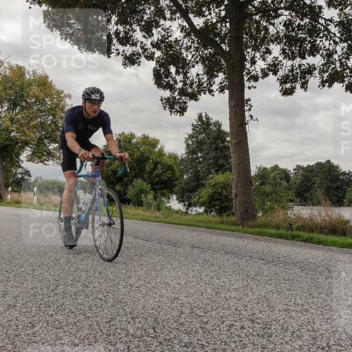 30.08.2026 - Elbe Triathlon Hamburg Michael Burmester http://msf.ph/oto/10053997 30.08.2026 10:56:38 Radfahren 900, 1065, 1233, 1304, 1452 meine-sportfotos.de