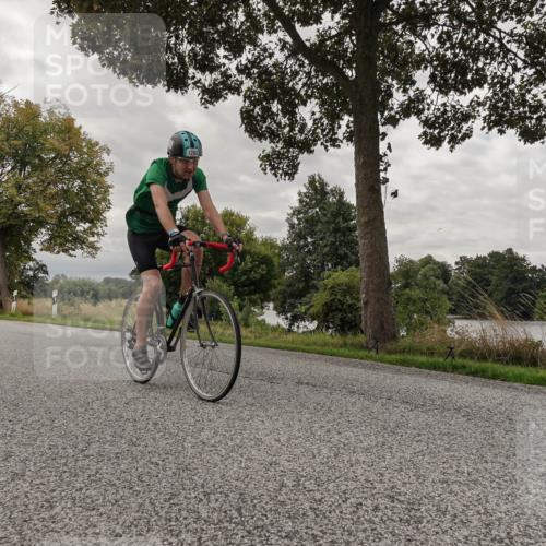 30.08.2026 - Elbe Triathlon Hamburg Michael Burmester http://msf.ph/oto/10054074 30.08.2026 10:57:34 Radfahren 1081, 1150, 1250, 1262, 1375 meine-sportfotos.de