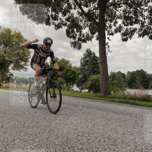 30.08.2026 - Elbe Triathlon Hamburg Michael Burmester http://msf.ph/oto/10054083 30.08.2026 10:57:47 Radfahren 1170, 1183 meine-sportfotos.de