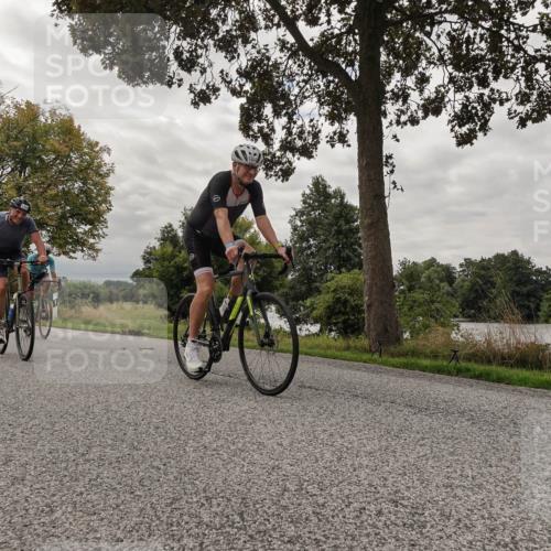 30.08.2026 - Elbe Triathlon Hamburg Michael Burmester http://msf.ph/oto/10054159 30.08.2026 10:59:35 Radfahren 1050, 1172, 1189, 1234, 1332 meine-sportfotos.de