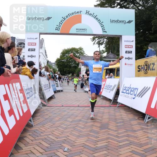 30.08.2026 - Blankeneser Heldenlauf Lena Gebhardt http://msf.ph/oto/10054174 30.08.2026 12:05:39 Ziel 2090, 2195, 2428, 2951, 4381 meine-sportfotos.de