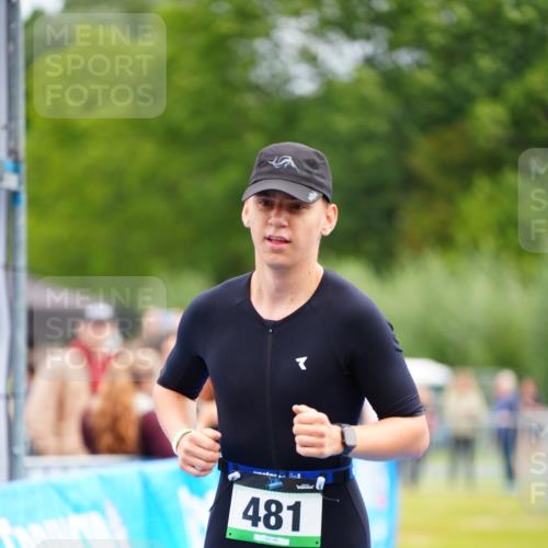 30.08.2026 - Elbe Triathlon Hamburg LAZAROV Photography http://msf.ph/oto/10054224 30.08.2026 10:54:07 Ziel 481 meine-sportfotos.de