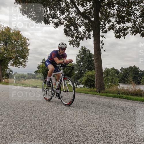 30.08.2026 - Elbe Triathlon Hamburg Michael Burmester http://msf.ph/oto/10054230 30.08.2026 11:00:22 Radfahren 888, 1129, 1237, 1249, 1322, 1333, 1369, 1379 meine-sportfotos.de