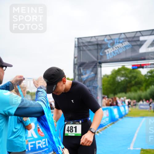 30.08.2026 - Elbe Triathlon Hamburg LAZAROV Photography http://msf.ph/oto/10054253 30.08.2026 10:54:10 Ziel 481 meine-sportfotos.de