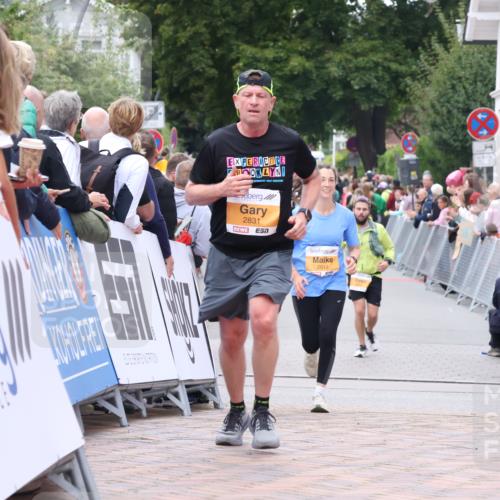 30.08.2026 - Blankeneser Heldenlauf Lena Gebhardt http://msf.ph/oto/10054281 30.08.2026 12:05:47 Ziel 2195, 2813, 2831, 4381 meine-sportfotos.de