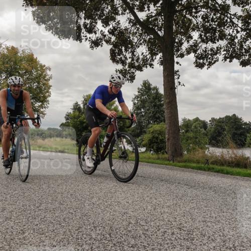 30.08.2026 - Elbe Triathlon Hamburg Michael Burmester http://msf.ph/oto/10054330 30.08.2026 11:02:36 Radfahren 1205, 1213, 1226, 1289, 1376 meine-sportfotos.de