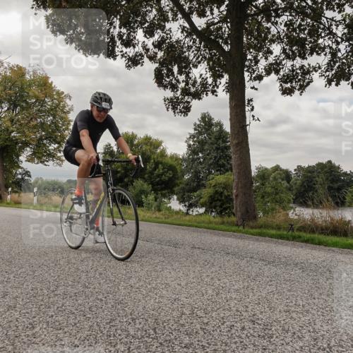 30.08.2026 - Elbe Triathlon Hamburg Michael Burmester http://msf.ph/oto/10054333 30.08.2026 11:02:41 Radfahren 1205, 1226, 1412 meine-sportfotos.de