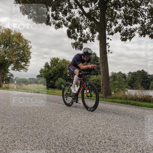 30.08.2026 - Elbe Triathlon Hamburg Michael Burmester http://msf.ph/oto/10054356 30.08.2026 11:03:03 Radfahren 1157, 1285, 1394, 1400 meine-sportfotos.de