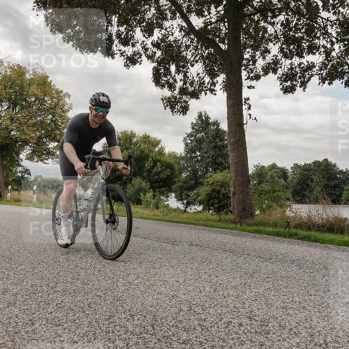 30.08.2026 - Elbe Triathlon Hamburg Michael Burmester http://msf.ph/oto/10054376 30.08.2026 11:03:19 Radfahren 1161, 1246, 1378 meine-sportfotos.de