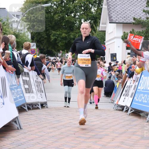 30.08.2026 - Blankeneser Heldenlauf Lena Gebhardt http://msf.ph/oto/10054423 30.08.2026 12:06:02 Ziel 2595, 2936 meine-sportfotos.de