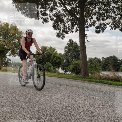 30.08.2026 - Elbe Triathlon Hamburg Michael Burmester http://msf.ph/oto/10054425 30.08.2026 11:04:24 Radfahren 904, 1158, 1424 meine-sportfotos.de