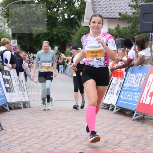 30.08.2026 - Blankeneser Heldenlauf Lena Gebhardt http://msf.ph/oto/10054462 30.08.2026 12:06:05 Ziel 2199, 2595, 2936 meine-sportfotos.de