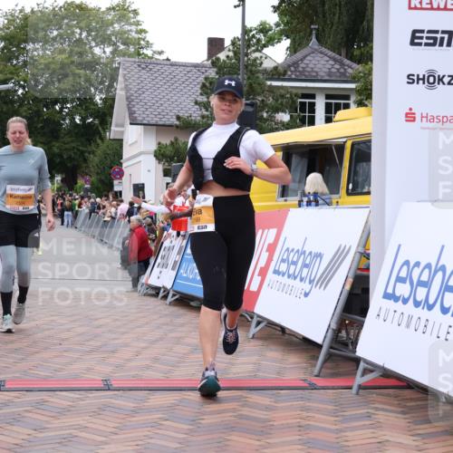 30.08.2026 - Blankeneser Heldenlauf Lena Gebhardt http://msf.ph/oto/10054488 30.08.2026 12:06:09 Ziel 2199, 2594, 2595, 2936 meine-sportfotos.de