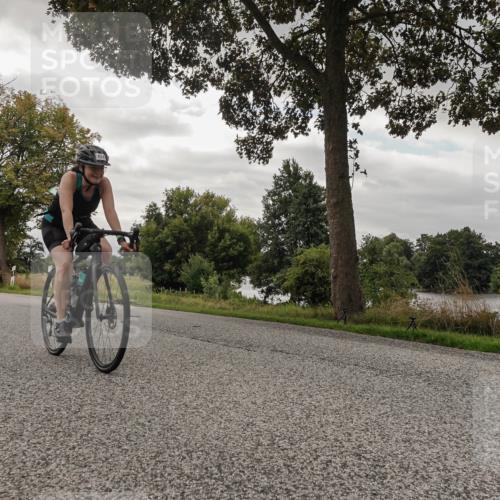 30.08.2026 - Elbe Triathlon Hamburg Michael Burmester http://msf.ph/oto/10054496 30.08.2026 11:05:50 Radfahren 518, 894, 1177, 1307, 1341, 1346, 1451 meine-sportfotos.de