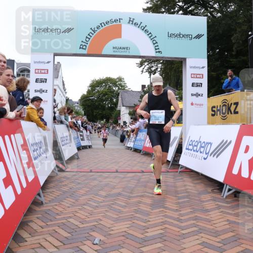 30.08.2026 - Blankeneser Heldenlauf Lena Gebhardt http://msf.ph/oto/10054525 30.08.2026 12:06:16 Ziel 2199, 2594, 4482 meine-sportfotos.de