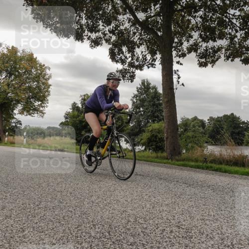 30.08.2026 - Elbe Triathlon Hamburg Michael Burmester http://msf.ph/oto/10054547 30.08.2026 11:06:51 Radfahren 1146, 1209, 1264, 1460 meine-sportfotos.de