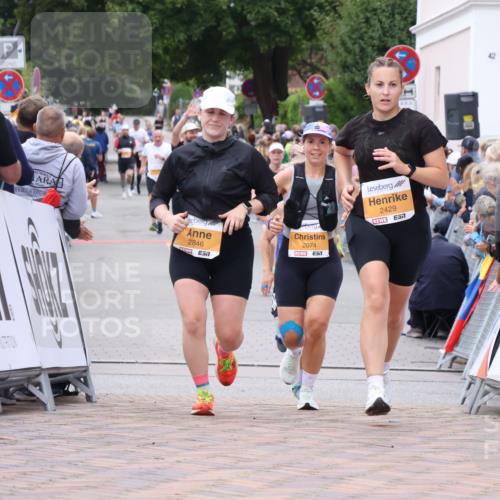 30.08.2026 - Blankeneser Heldenlauf Lena Gebhardt http://msf.ph/oto/10054580 30.08.2026 12:06:24 Ziel 2074, 2174, 2429, 2846, 4169 meine-sportfotos.de
