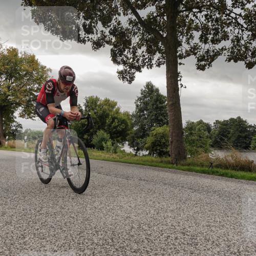 30.08.2026 - Elbe Triathlon Hamburg Michael Burmester http://msf.ph/oto/10054602 30.08.2026 11:08:08 Radfahren 1135, 1278, 1335, 1398, 1399, 1410, 1432 meine-sportfotos.de