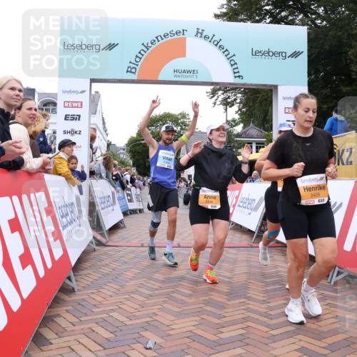 30.08.2026 - Blankeneser Heldenlauf Lena Gebhardt http://msf.ph/oto/10054609 30.08.2026 12:06:29 Ziel 2074, 2174, 2429, 2846, 4169 meine-sportfotos.de