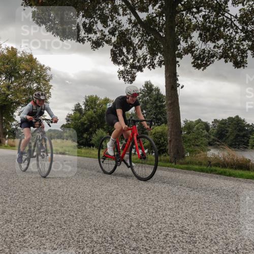 30.08.2026 - Elbe Triathlon Hamburg Michael Burmester http://msf.ph/oto/10054610 30.08.2026 11:08:12 Radfahren 1135, 1277, 1310, 1311, 1398, 1399, 1410, 1432 meine-sportfotos.de