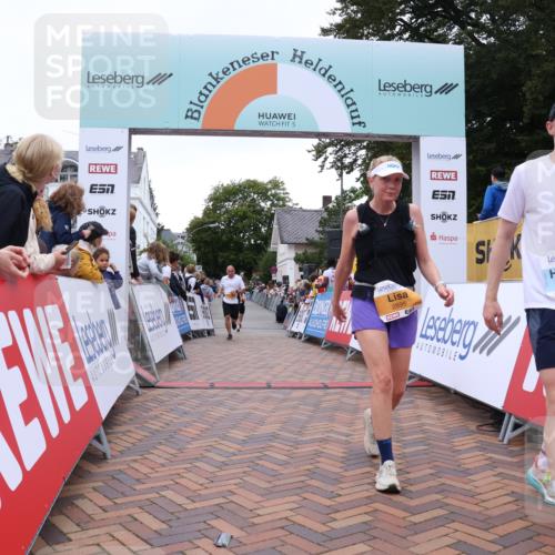 30.08.2026 - Blankeneser Heldenlauf Lena Gebhardt http://msf.ph/oto/10054684 30.08.2026 12:06:37 Ziel 2370, 2854, 2895, 4157 meine-sportfotos.de