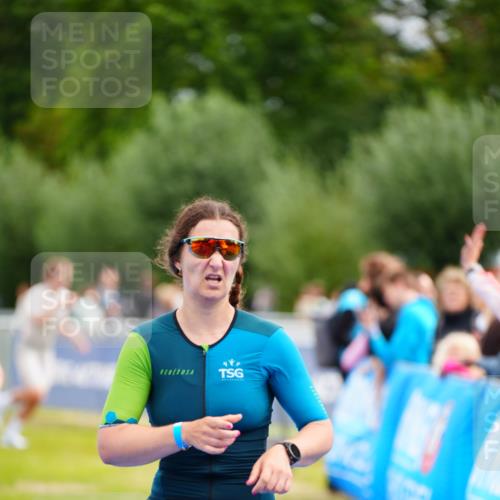 30.08.2026 - Elbe Triathlon Hamburg LAZAROV Photography http://msf.ph/oto/10054695 30.08.2026 10:58:30 Ziel 259, 352 meine-sportfotos.de