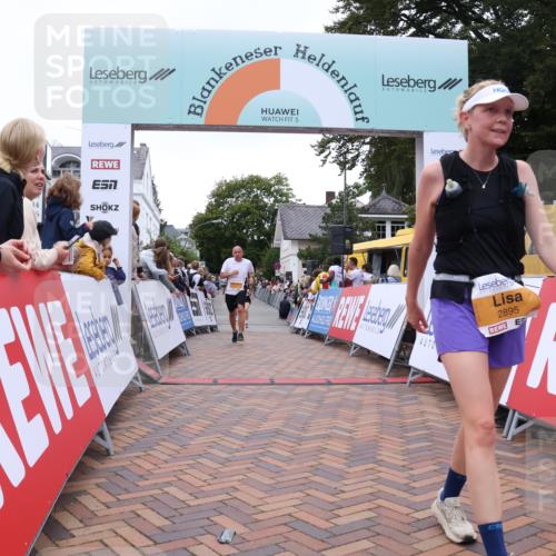 30.08.2026 - Blankeneser Heldenlauf Lena Gebhardt http://msf.ph/oto/10054697 30.08.2026 12:06:38 Ziel 2370, 2425, 2854, 2895, 4157 meine-sportfotos.de