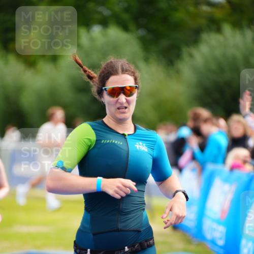 30.08.2026 - Elbe Triathlon Hamburg LAZAROV Photography http://msf.ph/oto/10054698 30.08.2026 10:58:30 Ziel 259, 352 meine-sportfotos.de