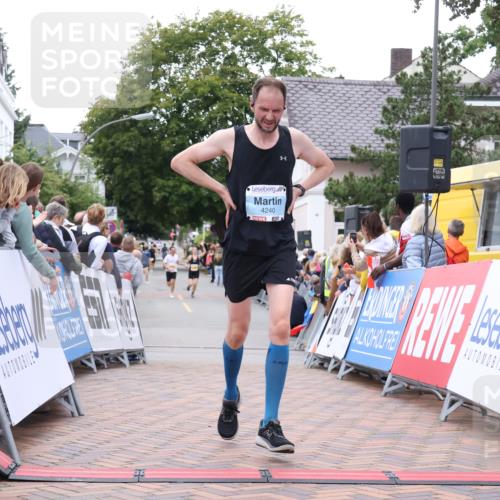 30.08.2026 - Blankeneser Heldenlauf Lena Gebhardt http://msf.ph/oto/10054846 30.08.2026 12:06:59 Ziel 2176, 4205, 4240 meine-sportfotos.de