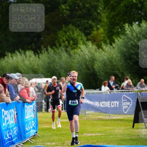 30.08.2026 - Elbe Triathlon Hamburg LAZAROV Photography http://msf.ph/oto/10054856 30.08.2026 10:59:32 Ziel 462, 467, 484 meine-sportfotos.de