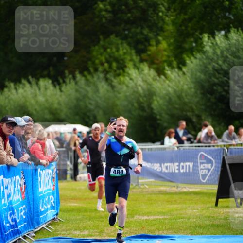 30.08.2026 - Elbe Triathlon Hamburg LAZAROV Photography http://msf.ph/oto/10054859 30.08.2026 10:59:33 Ziel 462, 467, 484 meine-sportfotos.de