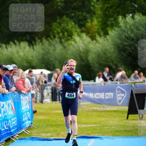 30.08.2026 - Elbe Triathlon Hamburg LAZAROV Photography http://msf.ph/oto/10054867 30.08.2026 10:59:33 Ziel 462, 467, 484 meine-sportfotos.de