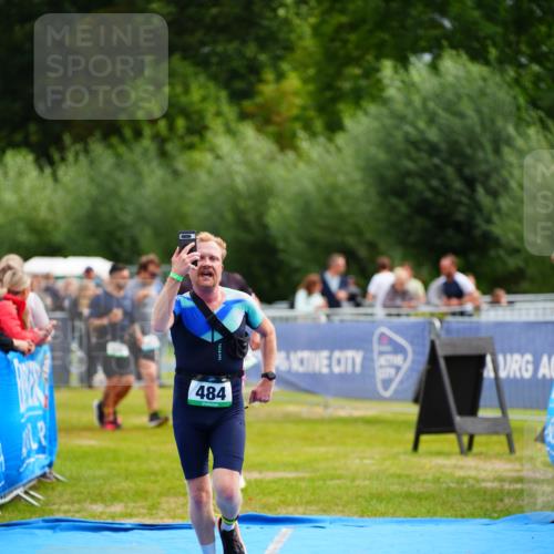 30.08.2026 - Elbe Triathlon Hamburg LAZAROV Photography http://msf.ph/oto/10054874 30.08.2026 10:59:34 Ziel 462, 467, 484 meine-sportfotos.de