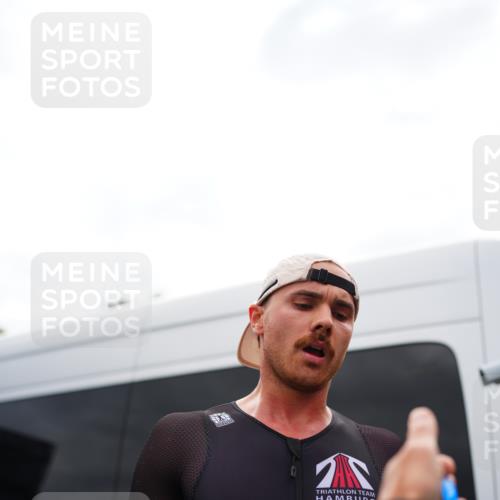 30.08.2026 - Elbe Triathlon Hamburg LAZAROV Photography http://msf.ph/oto/10054905 30.08.2026 10:59:46 Ziel 394, 634, 761 meine-sportfotos.de
