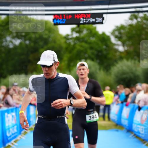 30.08.2026 - Elbe Triathlon Hamburg LAZAROV Photography http://msf.ph/oto/10054917 30.08.2026 10:59:50 Ziel 394, 634, 761 meine-sportfotos.de