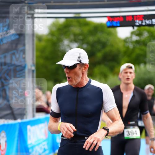 30.08.2026 - Elbe Triathlon Hamburg LAZAROV Photography http://msf.ph/oto/10054922 30.08.2026 10:59:51 Ziel 394, 634, 761 meine-sportfotos.de