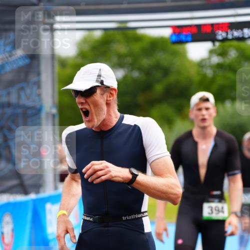 30.08.2026 - Elbe Triathlon Hamburg LAZAROV Photography http://msf.ph/oto/10054924 30.08.2026 10:59:51 Ziel 394, 634, 761 meine-sportfotos.de