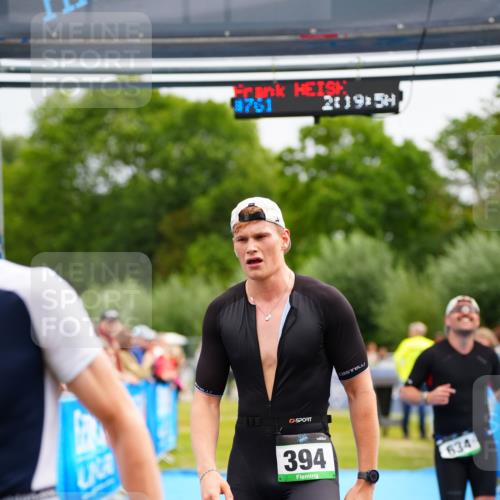 30.08.2026 - Elbe Triathlon Hamburg LAZAROV Photography http://msf.ph/oto/10054927 30.08.2026 10:59:52 Ziel 394, 634, 761 meine-sportfotos.de