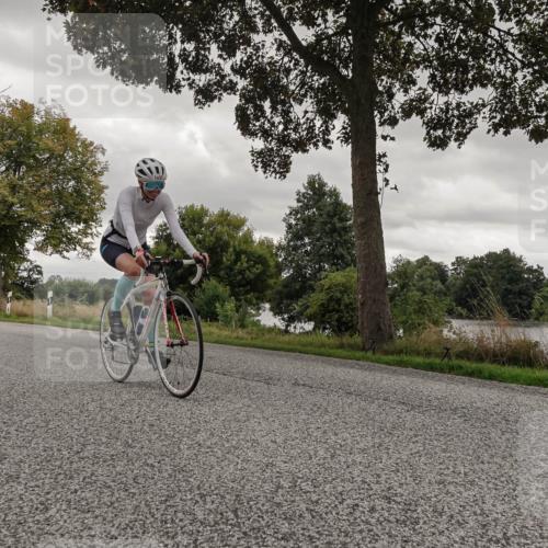 30.08.2026 - Elbe Triathlon Hamburg Michael Burmester http://msf.ph/oto/10054944 30.08.2026 11:18:38 Radfahren 1412, 1426, 1495, 1512, 1534, 1541, 1703 meine-sportfotos.de