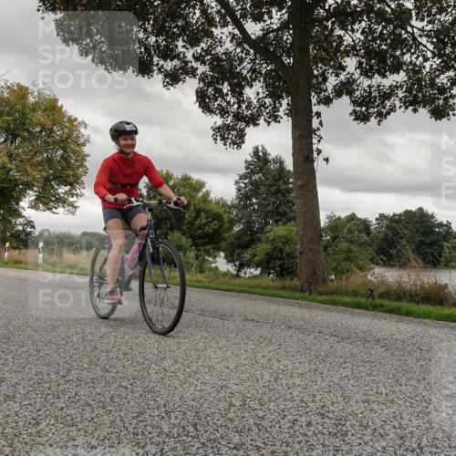 30.08.2026 - Elbe Triathlon Hamburg Michael Burmester http://msf.ph/oto/10055002 30.08.2026 11:20:38 Radfahren 1393, 1394, 1482, 1530, 1687 meine-sportfotos.de