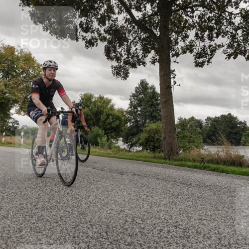 30.08.2026 - Elbe Triathlon Hamburg Michael Burmester http://msf.ph/oto/10055028 30.08.2026 11:21:24 Radfahren 1411, 1450, 1537, 1566, 1702 meine-sportfotos.de