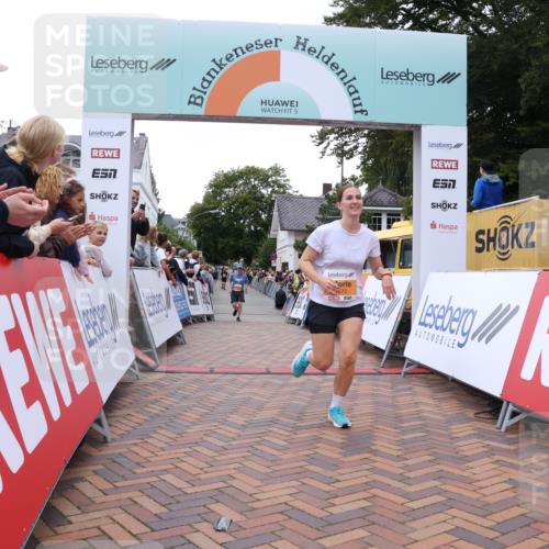 30.08.2026 - Blankeneser Heldenlauf Lena Gebhardt http://msf.ph/oto/10055072 30.08.2026 12:07:49 Ziel 2272, 2722 meine-sportfotos.de