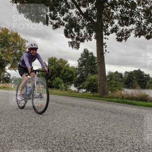 30.08.2026 - Elbe Triathlon Hamburg Michael Burmester http://msf.ph/oto/10055099 30.08.2026 11:24:03 Radfahren 1358, 1388, 1647 meine-sportfotos.de