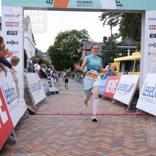 30.08.2026 - Blankeneser Heldenlauf Lena Gebhardt http://msf.ph/oto/10055137 30.08.2026 12:07:58 Ziel 2064, 2334 meine-sportfotos.de