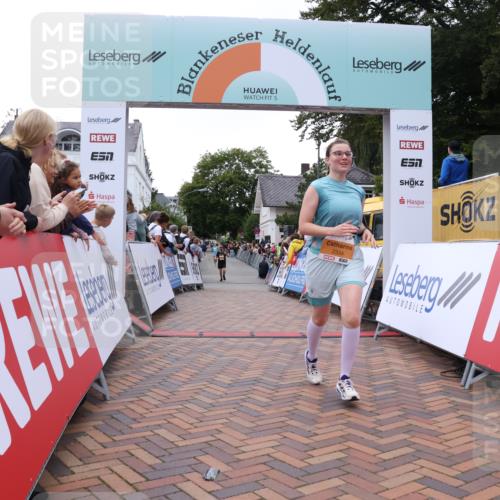 30.08.2026 - Blankeneser Heldenlauf Lena Gebhardt http://msf.ph/oto/10055143 30.08.2026 12:07:59 Ziel 2064, 2334 meine-sportfotos.de