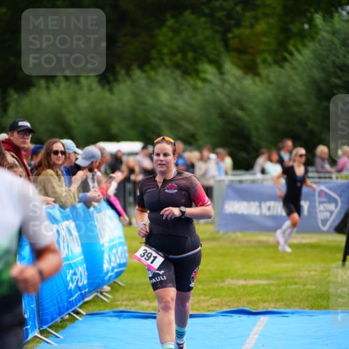 30.08.2026 - Elbe Triathlon Hamburg LAZAROV Photography http://msf.ph/oto/10055154 30.08.2026 11:01:16 Ziel 261, 391 meine-sportfotos.de