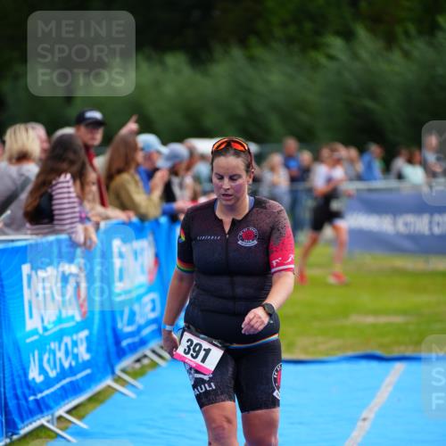 30.08.2026 - Elbe Triathlon Hamburg LAZAROV Photography http://msf.ph/oto/10055169 30.08.2026 11:01:18 Ziel 261, 391 meine-sportfotos.de