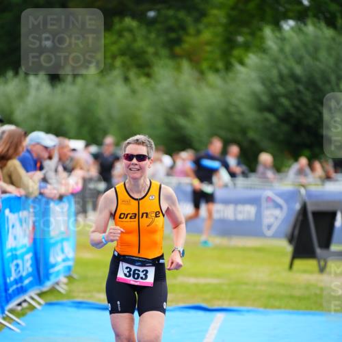 30.08.2026 - Elbe Triathlon Hamburg LAZAROV Photography http://msf.ph/oto/10055203 30.08.2026 11:02:12 Ziel 363, 732 meine-sportfotos.de